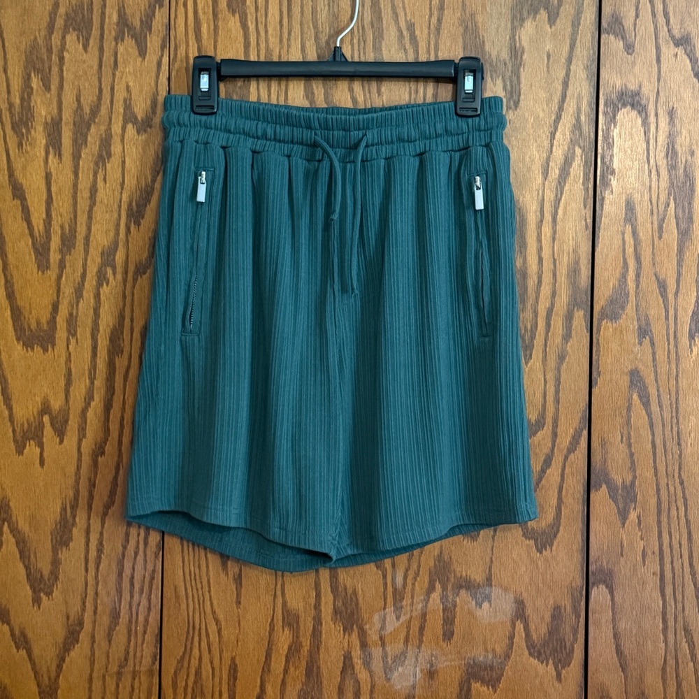RAITH Ribbed Drawstring Shorts Green Medium Zip Pocket Athletic Lounge